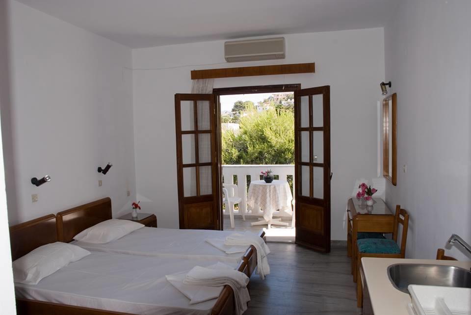 Hermes Myrties Room photo